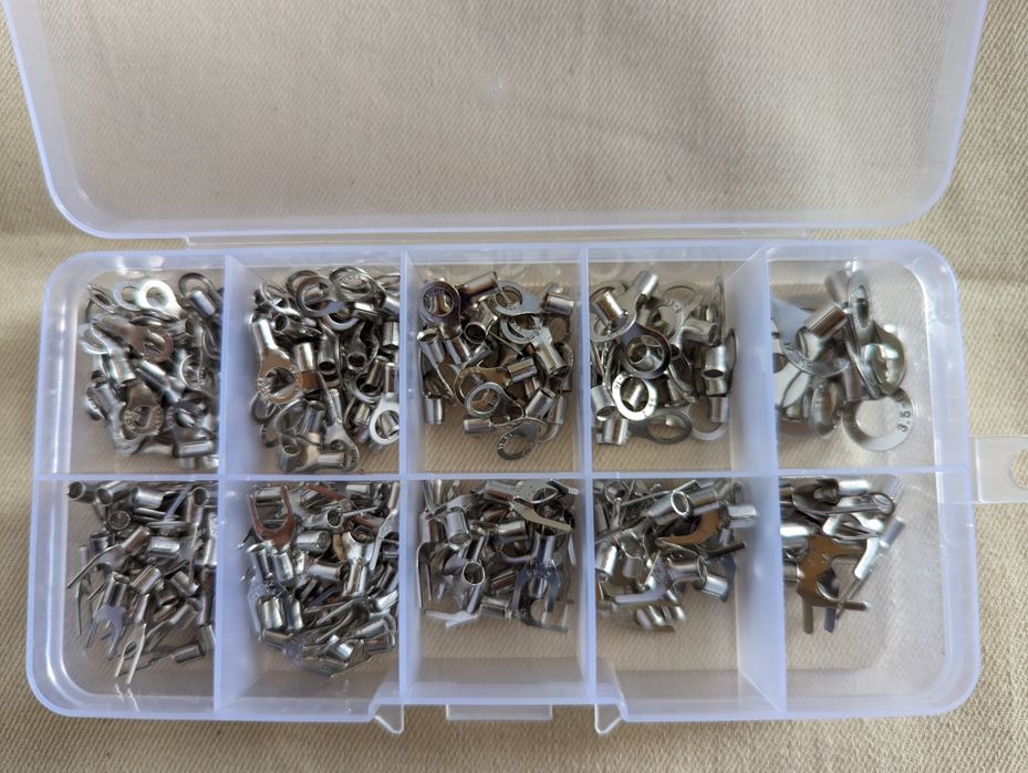 Клемы, набор в футляре