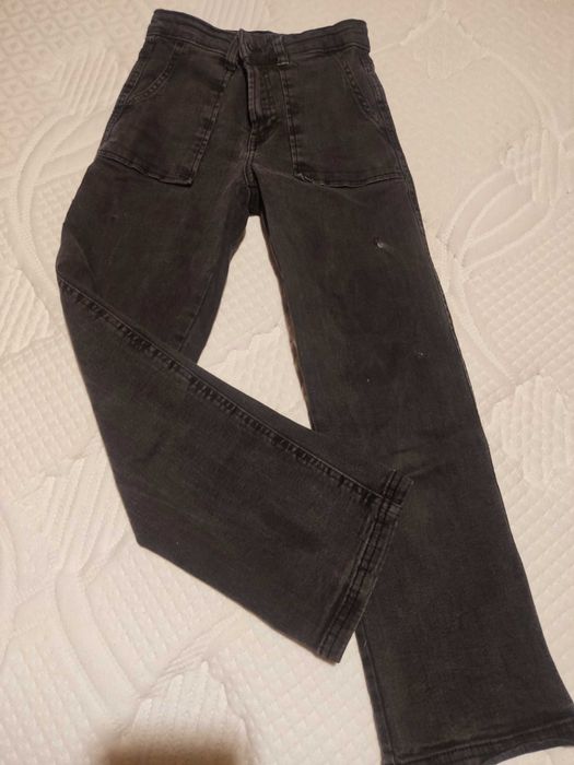 Детски дънки за момиче.