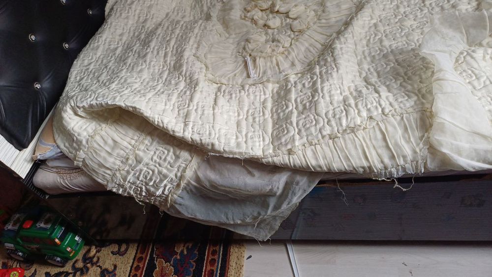 Ётокхона мебели нархи яна утиб берилади