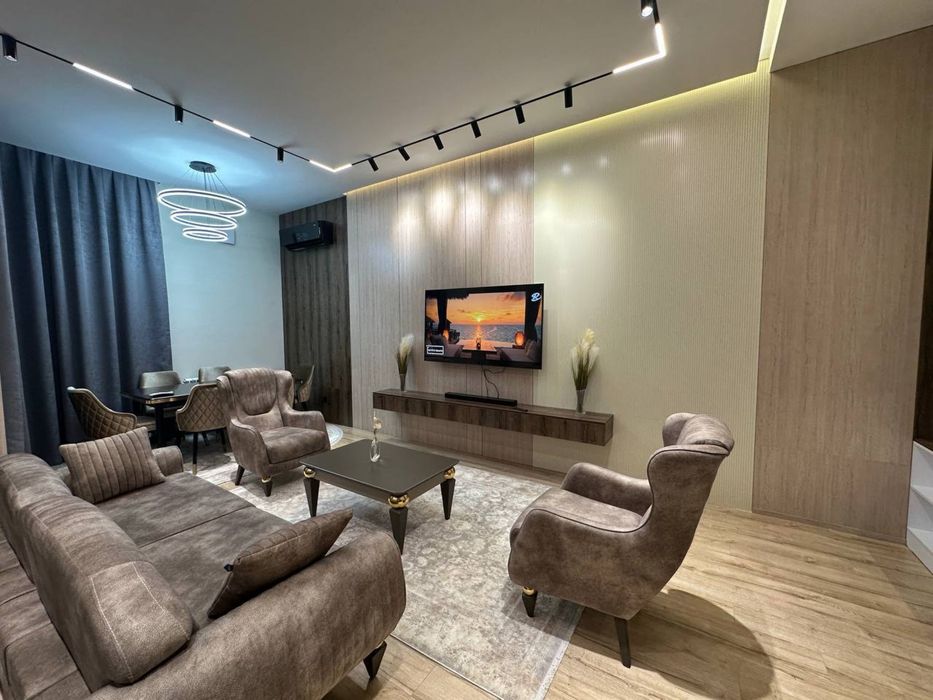Mirzo Ulugbek tumani Urban stroyda premium Uy sotuvda shoshiling