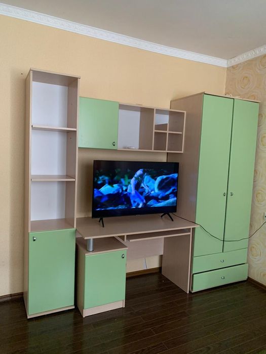 Продам спальный гарнитур