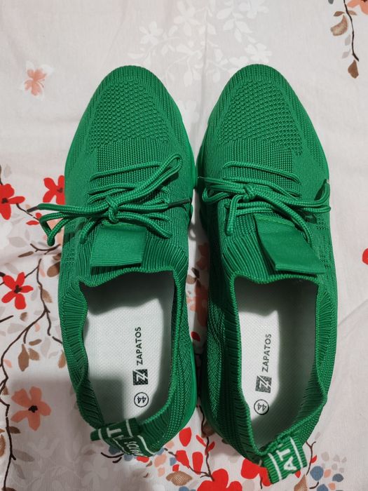 Adidasi verzi unisex pentru marimea 43