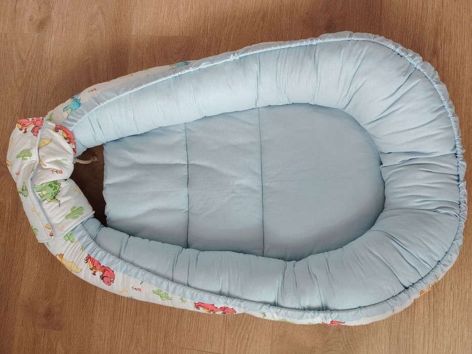 Babynest model dinozauri 0-12 luni