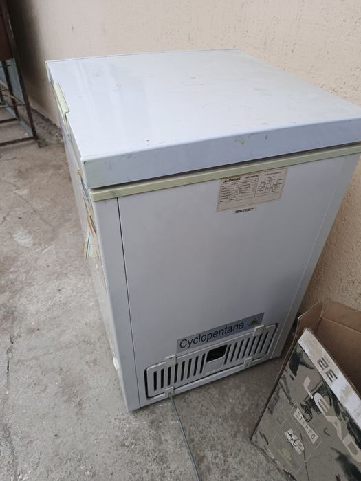 Продается морозильник 40000