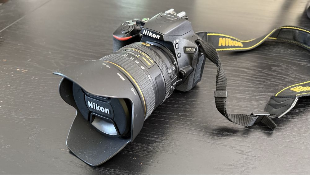 Pachet complet foto DSLR Nikon–ideal pentru pasionați și profesioniști