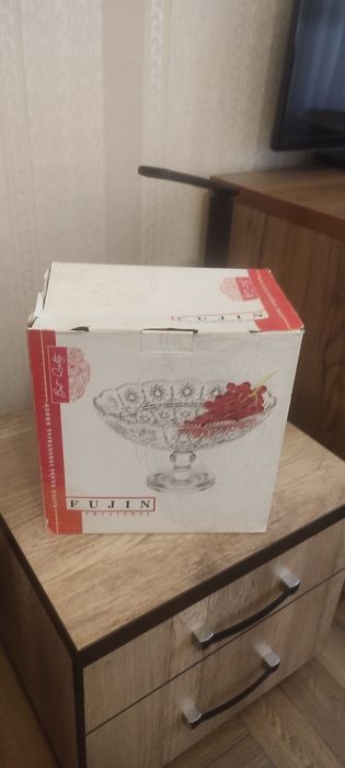 Продам фруктовницу