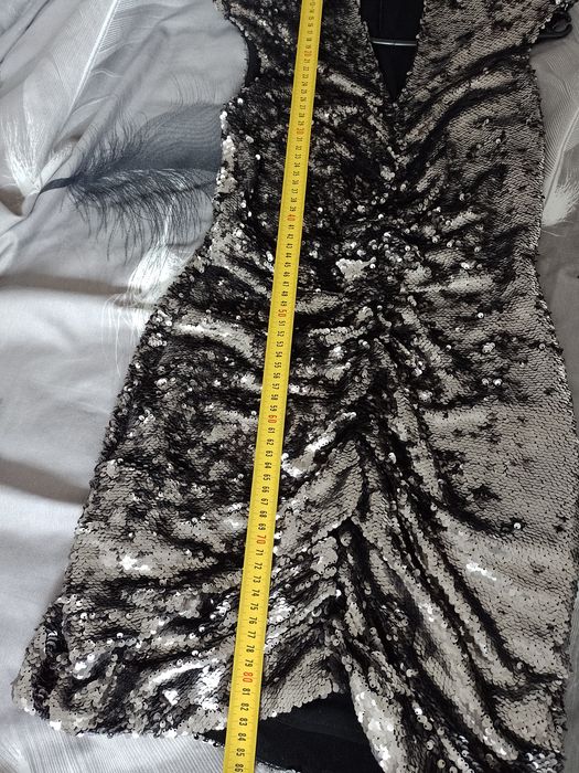 Rochie cu paiete argintii