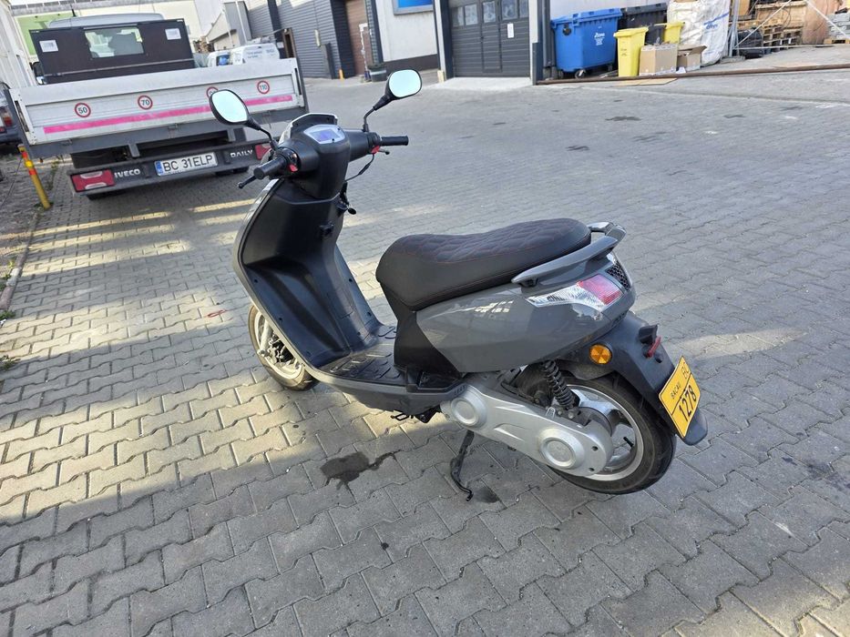 Peugeot E-VIVACITY scuter electric L1e