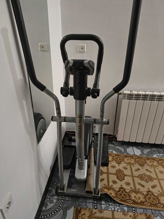 Продавам кростренжор