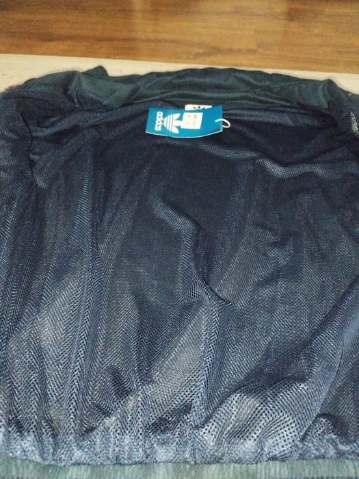 Продается ветровка