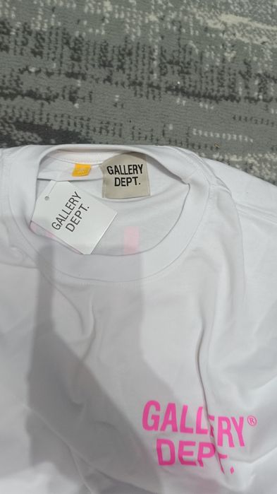 Tricou gallery dept alb roz mărimea S nou cu eticheta