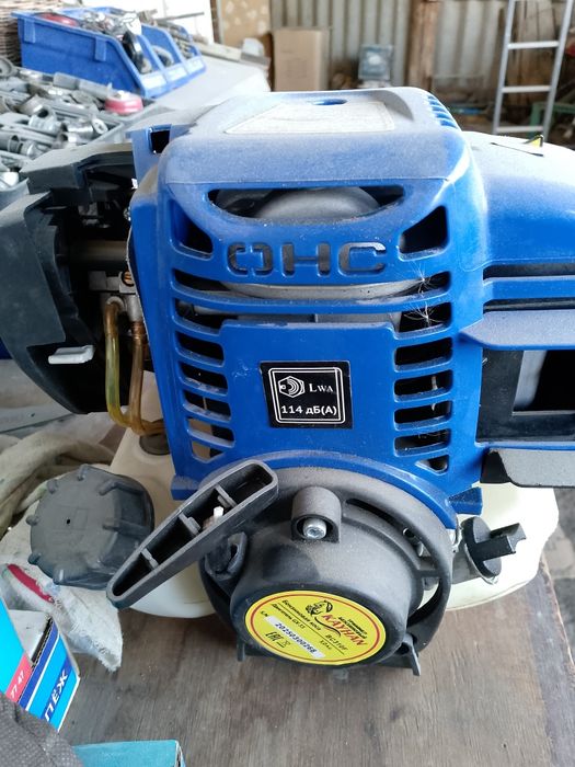 Триммер 4 тактный без редуктором