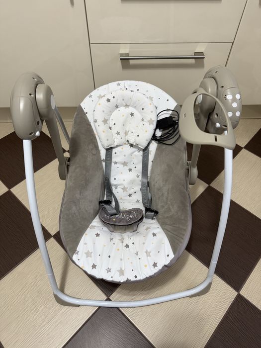 Leagan electric bebe Chipolino