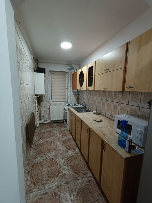 Apartament 2 camere de închiriat zona centrala