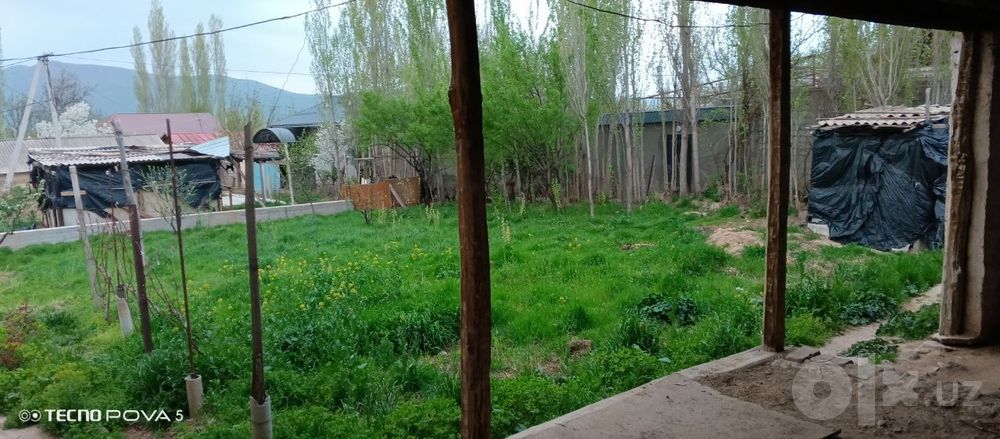 Dacha bop xovli uy sotiladi