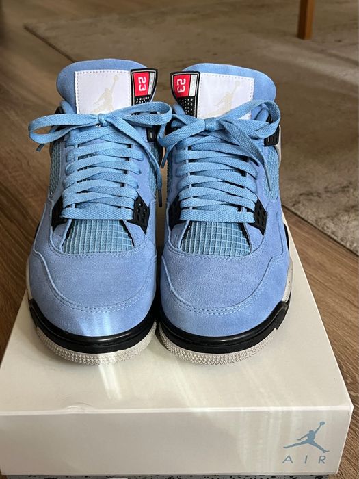 Air Jordan 4 RETRO