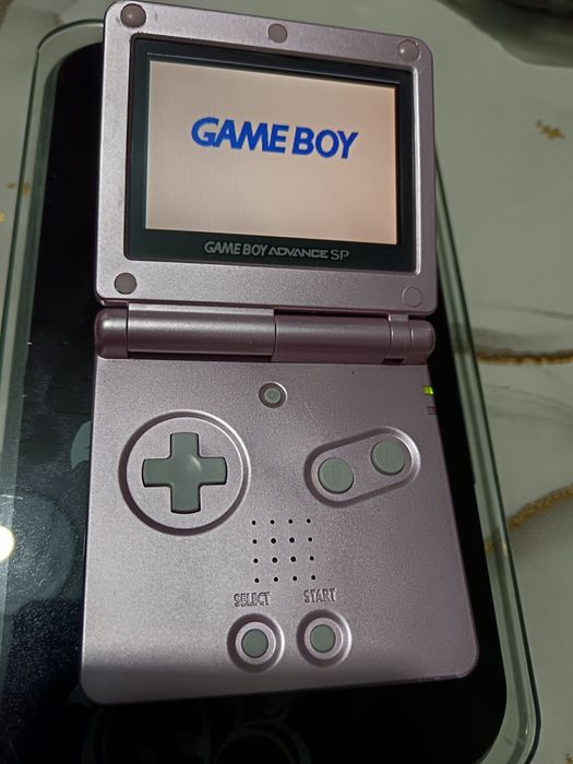 GAME BOY Advance SP .