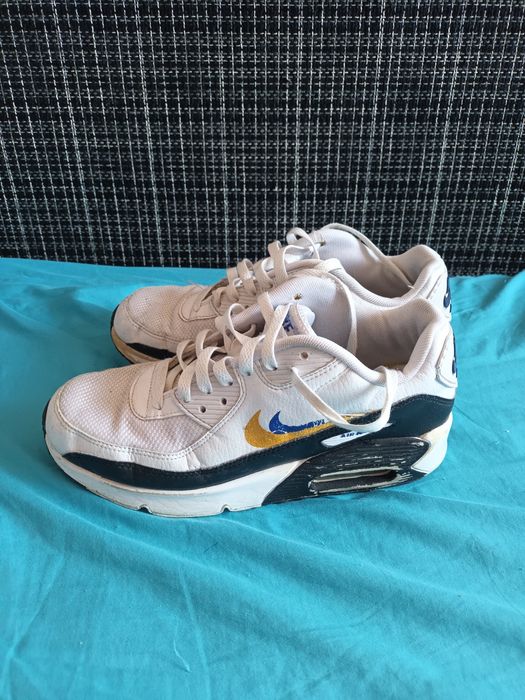Adidasi Nike Air