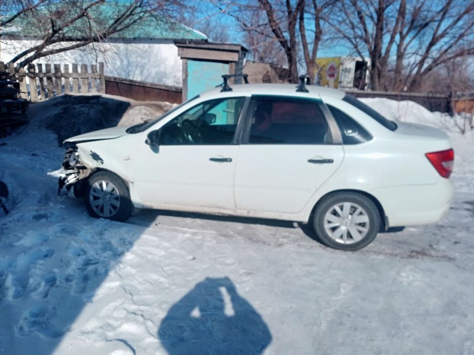 Авто лада гранта фл.