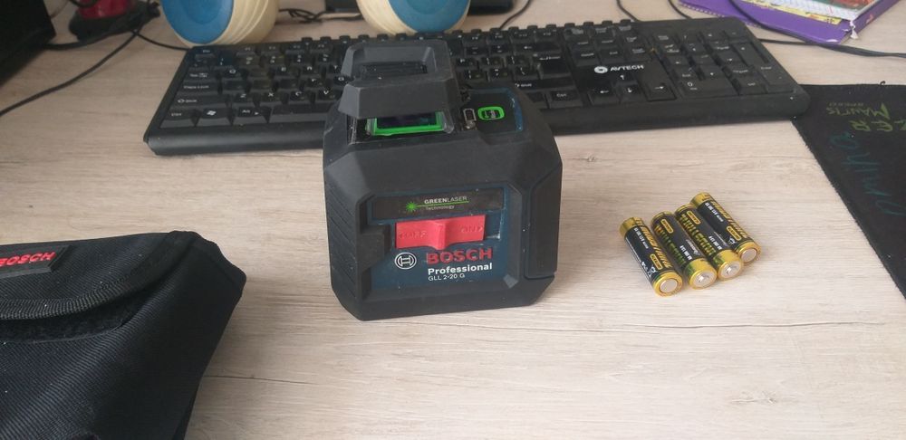 Bosch Professional GLL2-20 G лазерный уровень