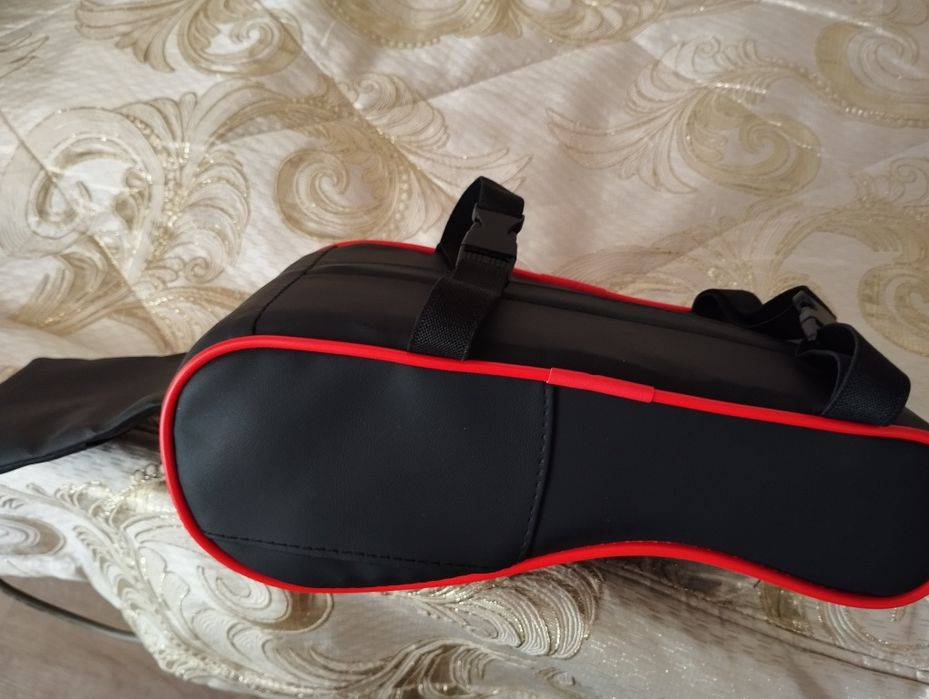 Подлокотник на авто