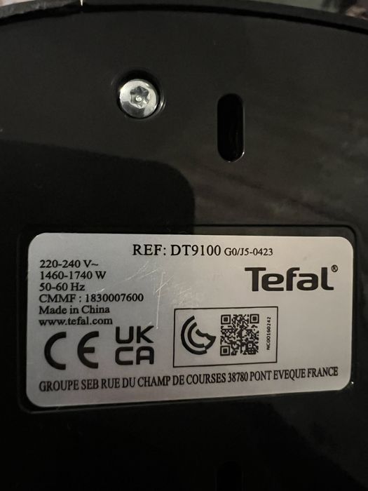 Fier de calcat vertical tefal