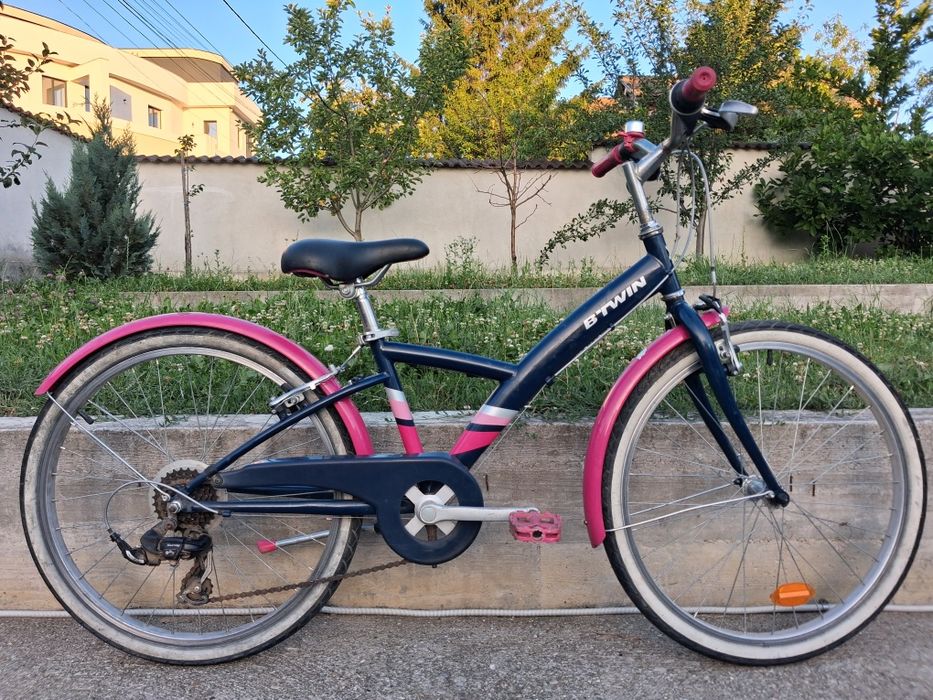 Vând trei biciclete