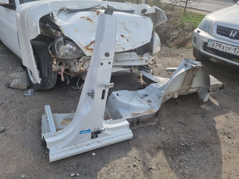 Поло стоика кузов балка крыло