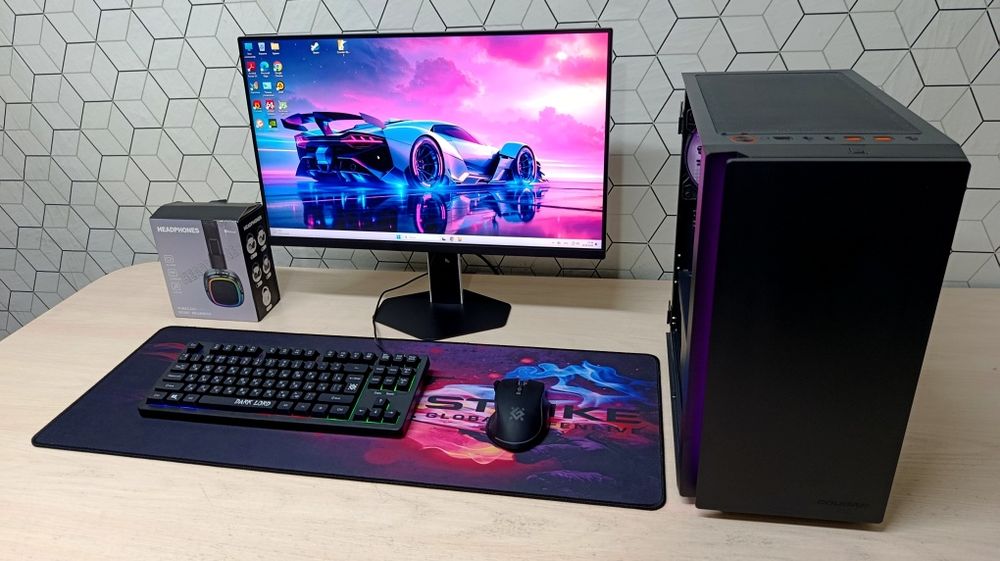 Ultra Full PC: Intel Core i5-12400F / RTX 4060 / 32 GB RAM / SSD
