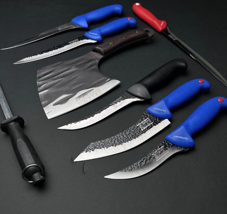 SET Macelarie Black Edition 8 piese
profesionale + 1 Satar f