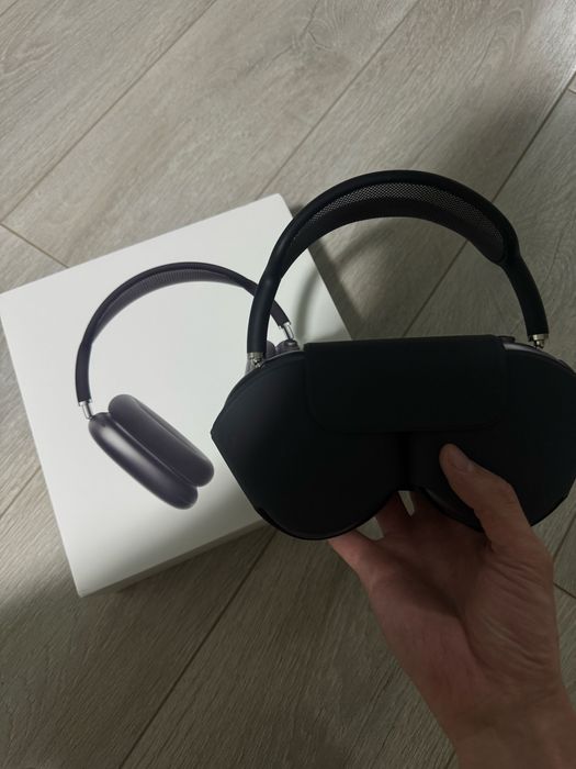 Airpods Max black edition