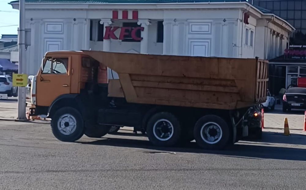 Доставка камаз 15 тонн гравий, щебень, отсев
