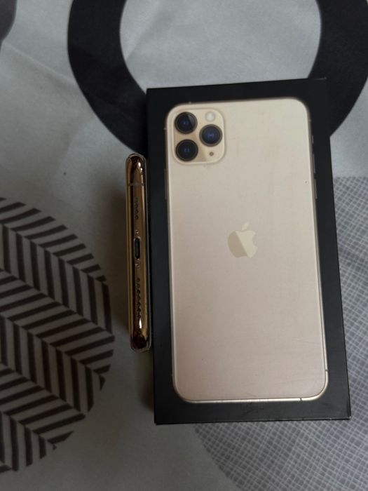 iPhone 11 Pro Max 64 GB, Matte Gold