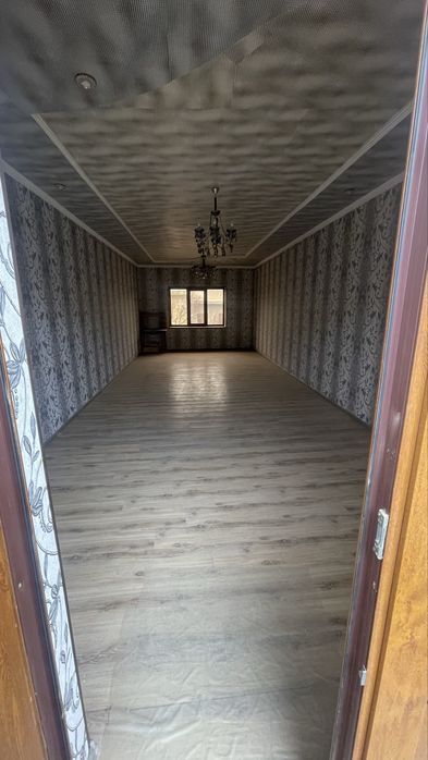 Навоий шаҳар Умид қўрғонида ҳовли