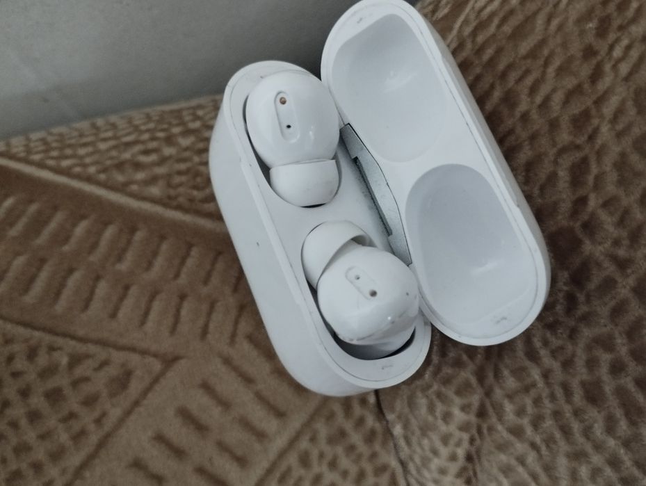 AirPods Pro Sotiladi