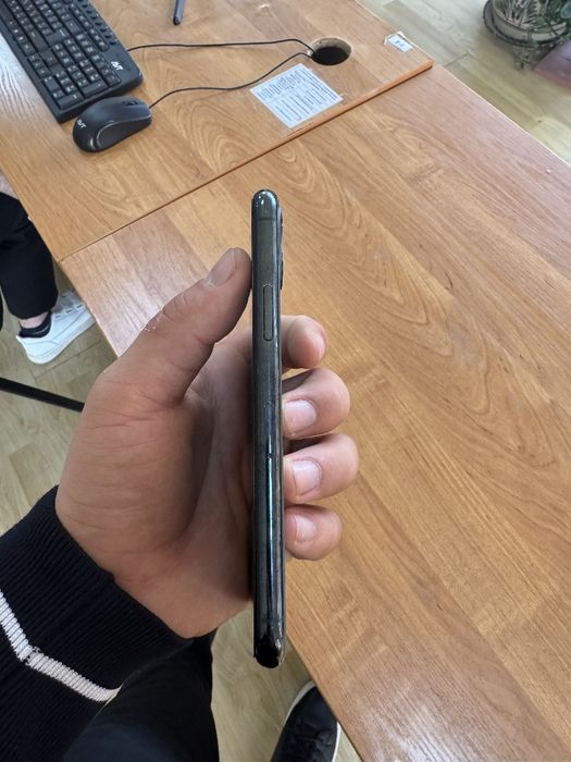 Iphone 11 pro holati zor