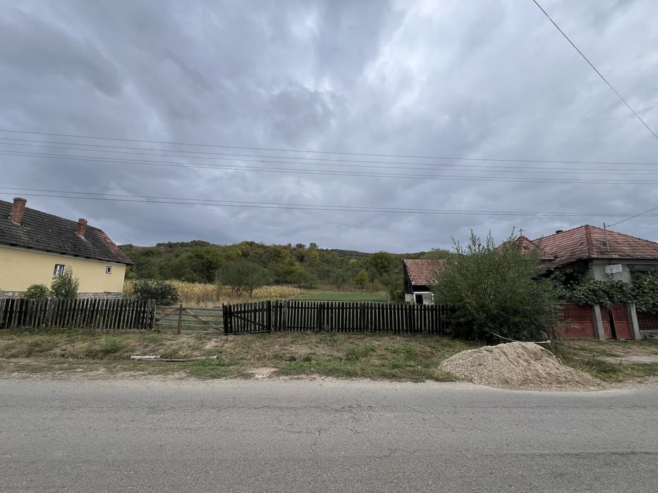 Proprietar vând teren intravilan in apropiere de Cluj-Napoca