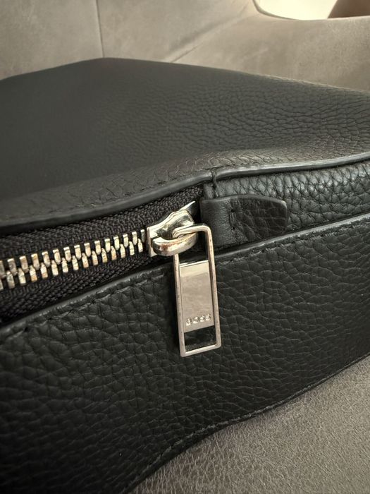Бизнес чанта Hugo Boss, за лаптоп