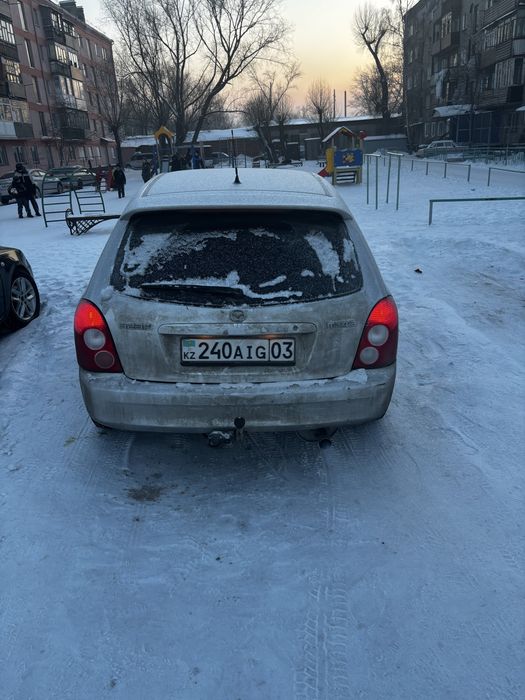 Продам Mazda 323 f