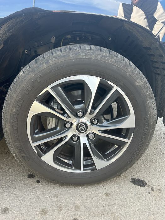 Продам резину Yokohama 285/50/R20