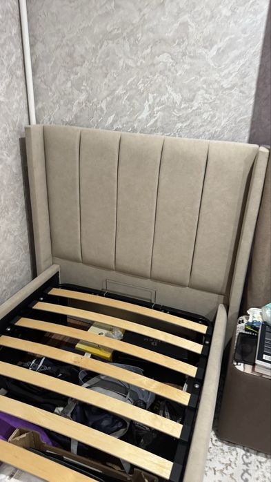 Продам кровать 2м на 90см