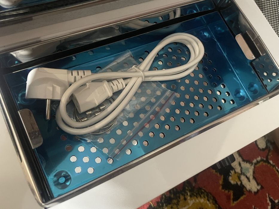 Продам маникюрные инструменты