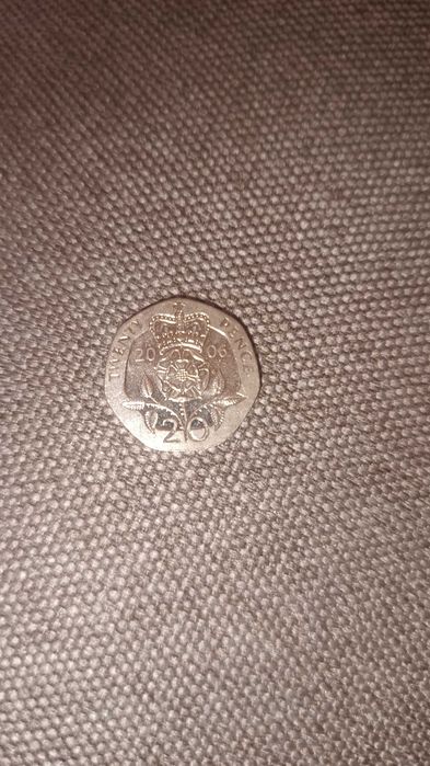 Moneda Regina Elisabeta II