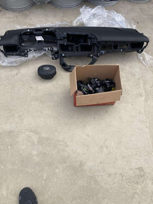 Арматурно табло комплект Airbag + Колани за Hyundai I20 2022