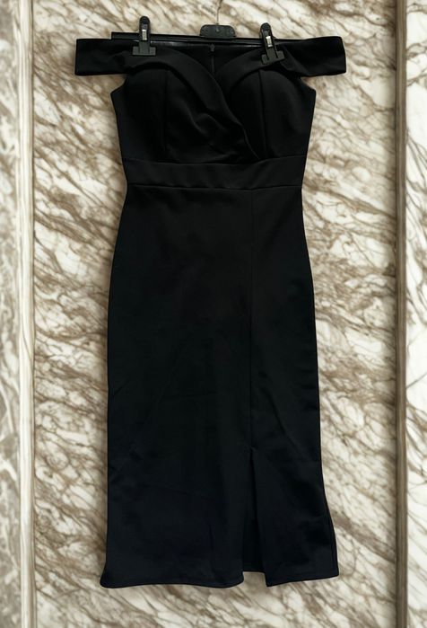 Дамска черна рокля