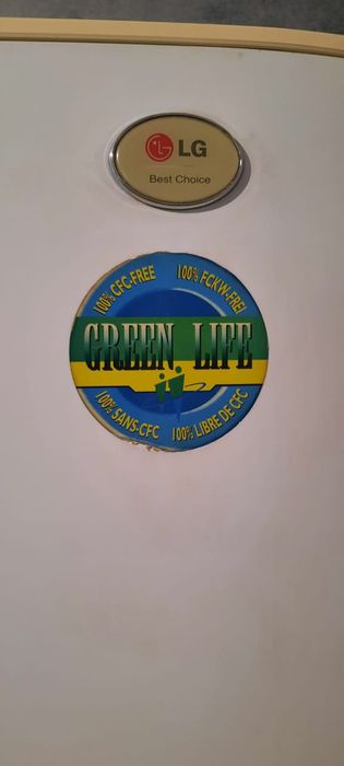 Холодильник LG ноу Фрост.