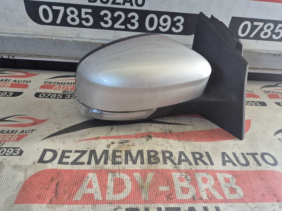 Oglinda dreapta cu rabatare Focus 3 an fabr.2013