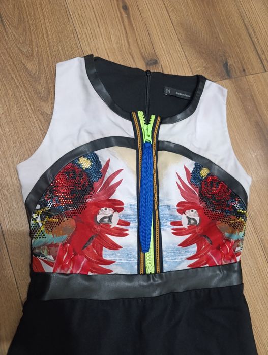 Ефектна рокля, S