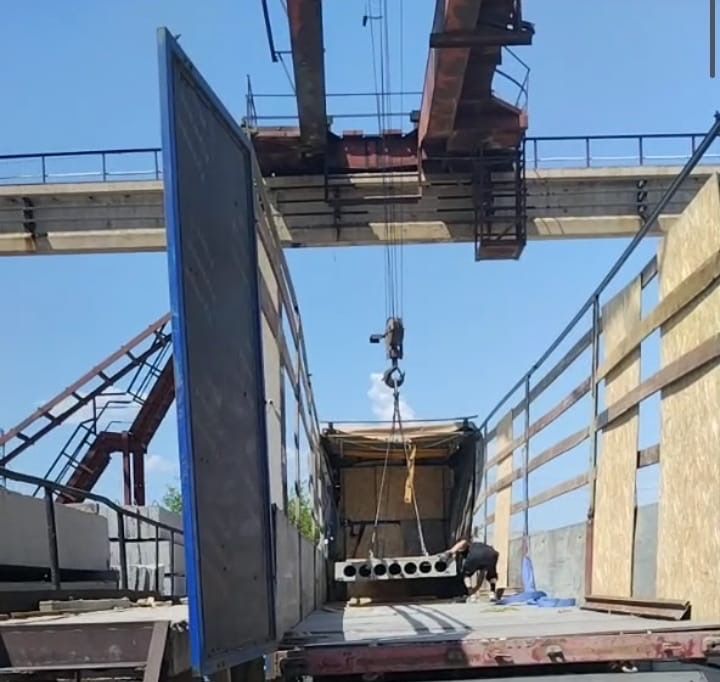 Тент надстройку продам