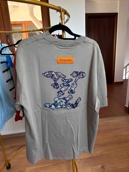 Tricou Louis Vuitton maro